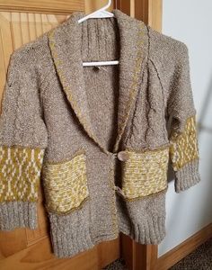 Bke cardigan button closure